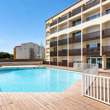 Le St Clair N208 St2 *
